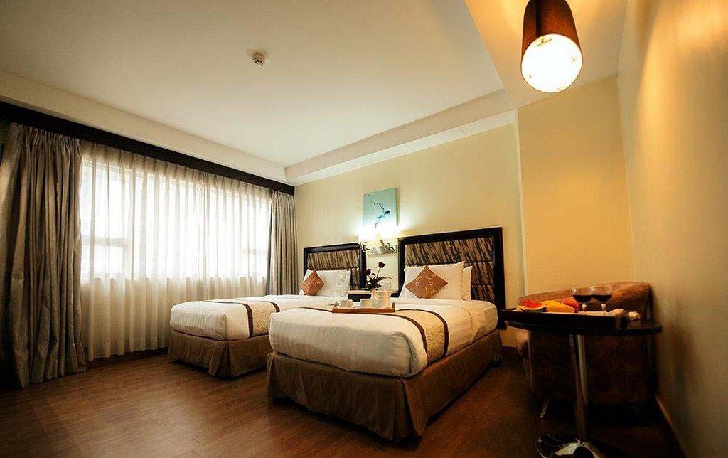 Diamond Suites And Residences Cebu Екстериор снимка
